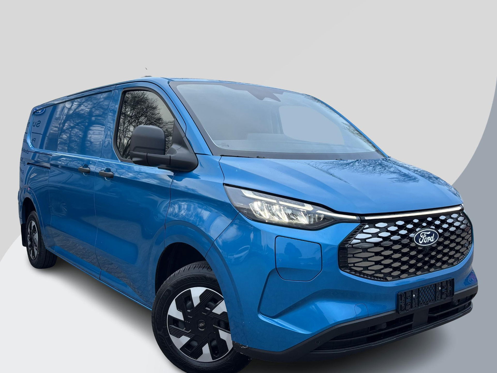 Foto van Ford E-Transit Custom