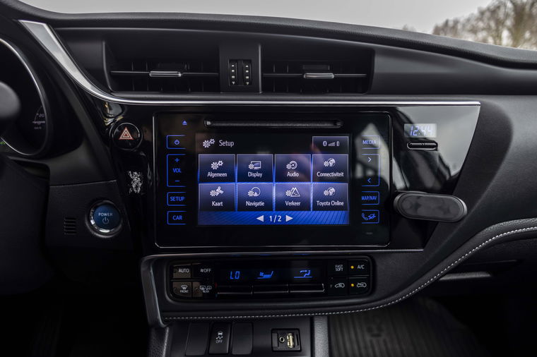 Toyota Auris Touring Sports