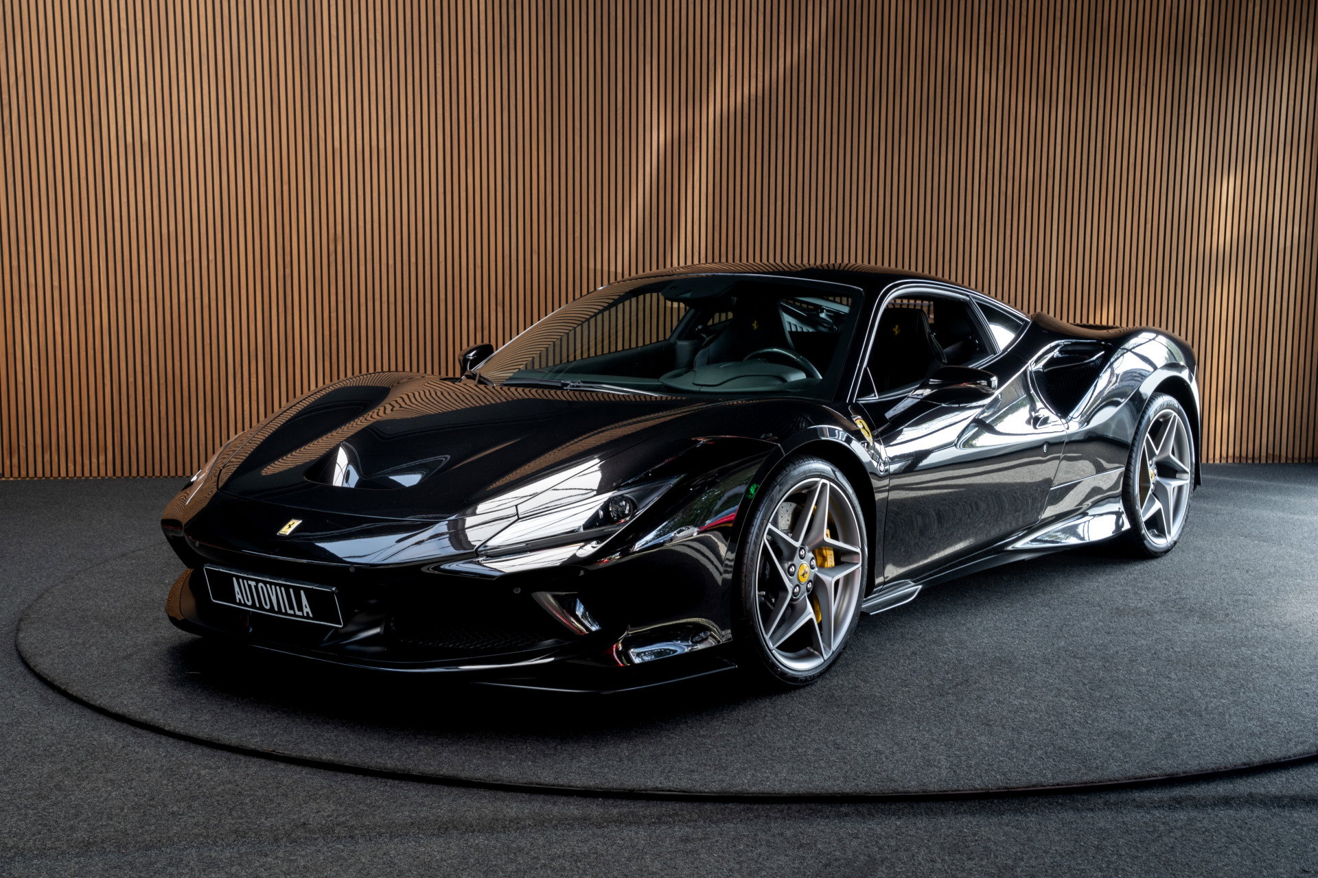 Foto van Ferrari F8 Tributo