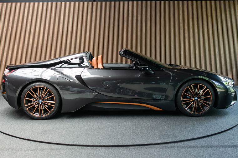 BMW i8 Roadster