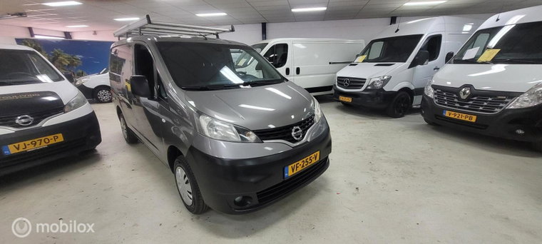 Nissan NV200