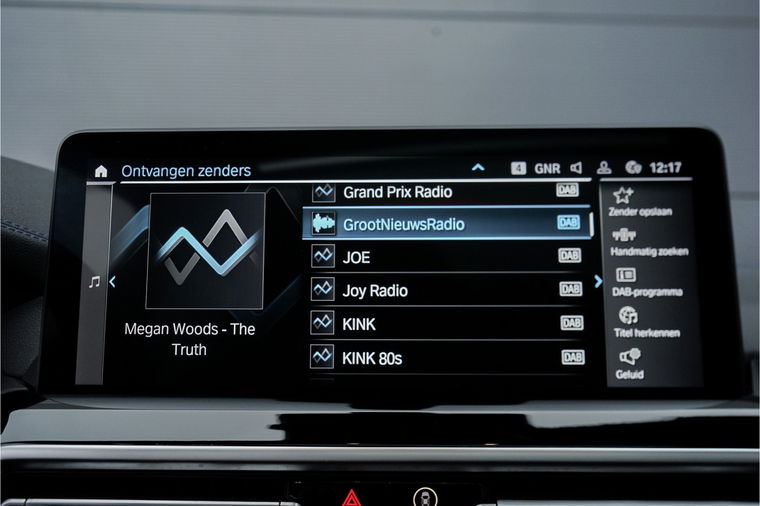 BMW iX3
