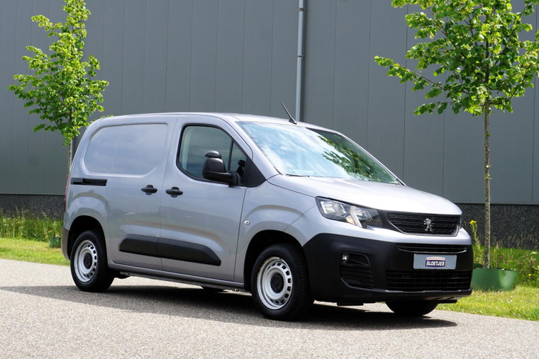 Foto van Peugeot Partner