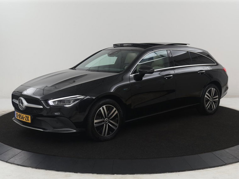 Foto van Mercedes-Benz CLA