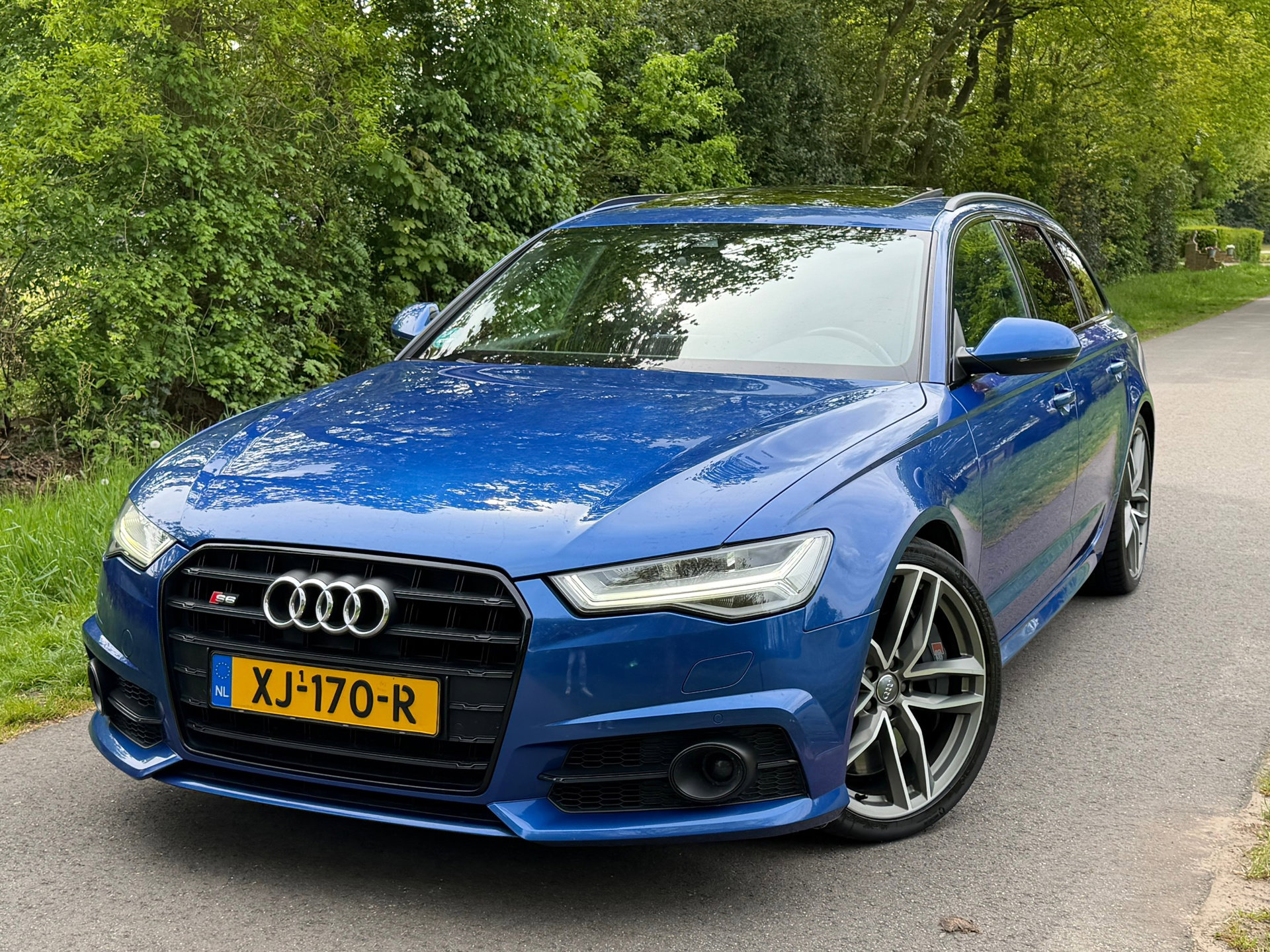 Foto van Audi S6