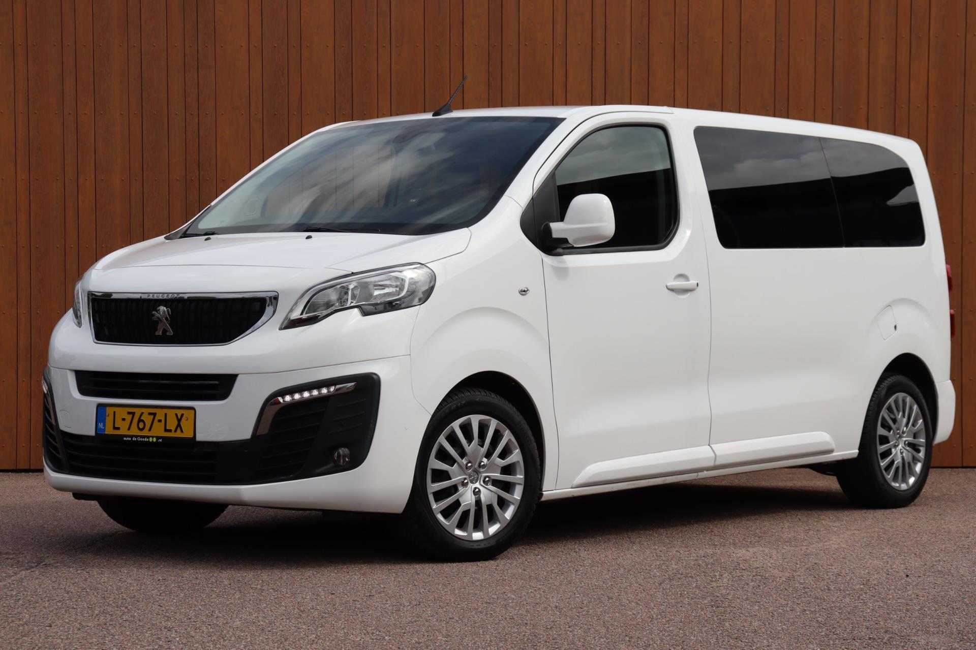 Foto van Peugeot Traveller