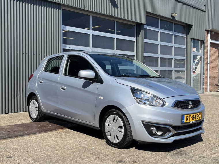 Foto van Mitsubishi Space Star