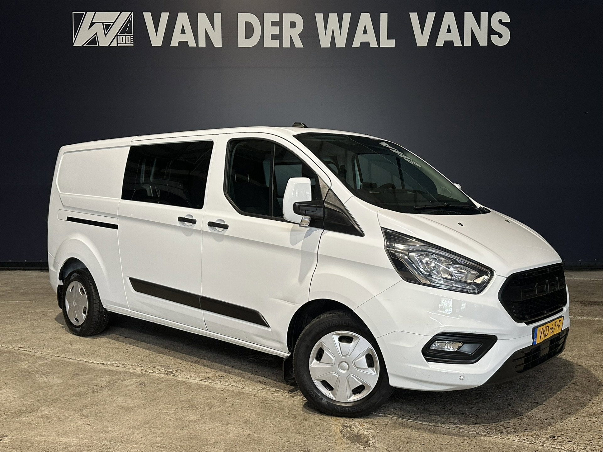 Ford Transit Custom 2.0 TDCI 130pk Automaat L2H1 Euro6 Airco | 5-Zits | Camera | Navigatie | Cruisecontrol | Stoelverwarming