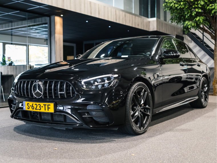 Mercedes-Benz E-Klasse foto 1