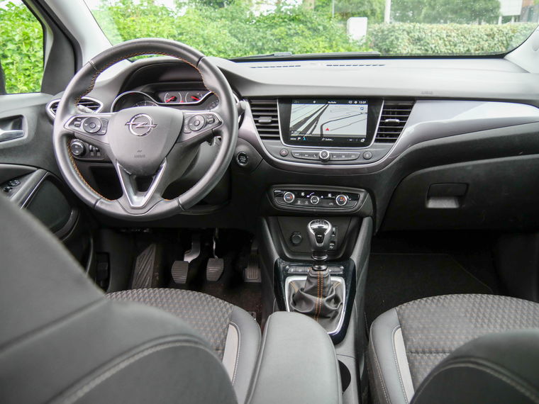 Opel Crossland X