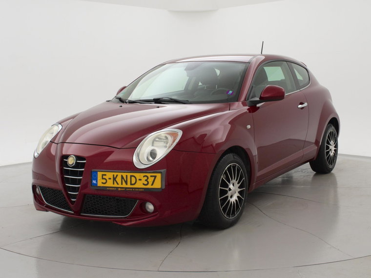 Alfa Romeo MiTo foto 1