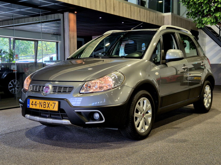 Fiat Sedici foto 1