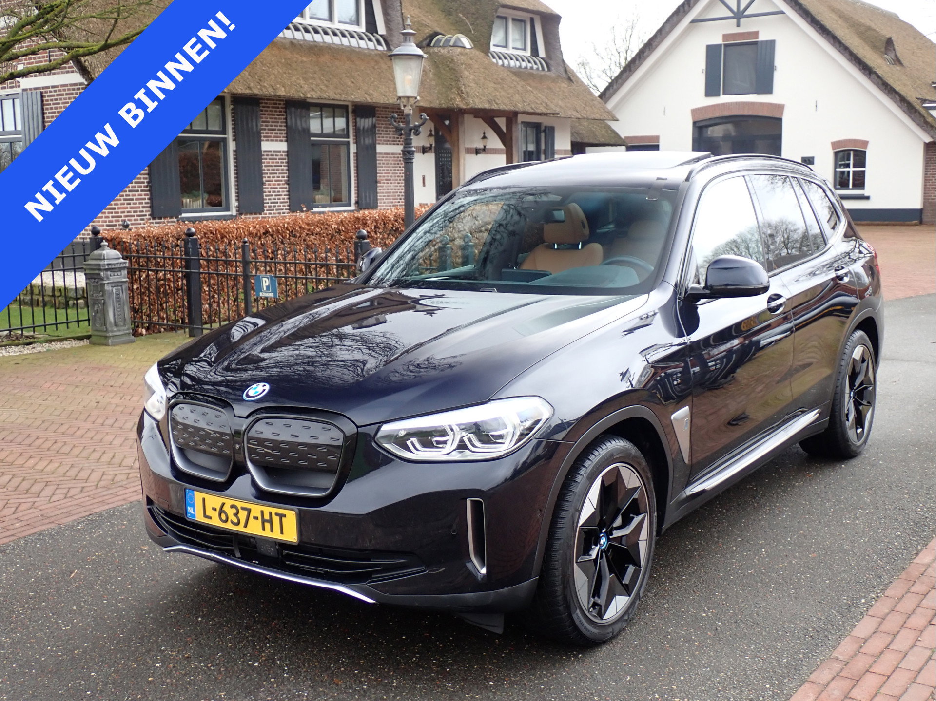 Foto van BMW iX3