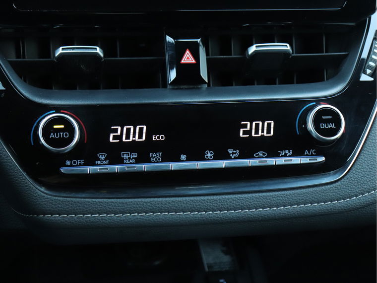 Toyota Corolla Touring Sports