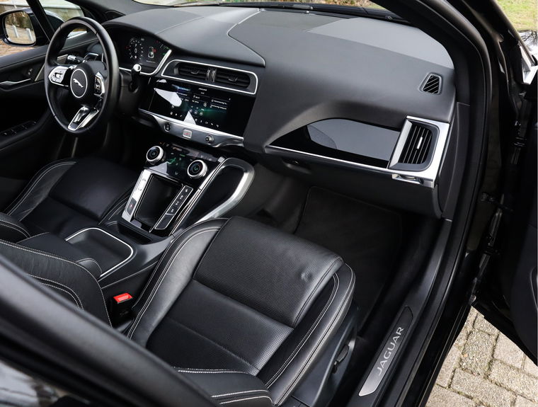 Jaguar I-PACE