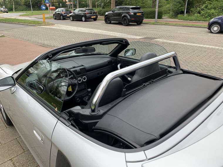 Toyota MR2
