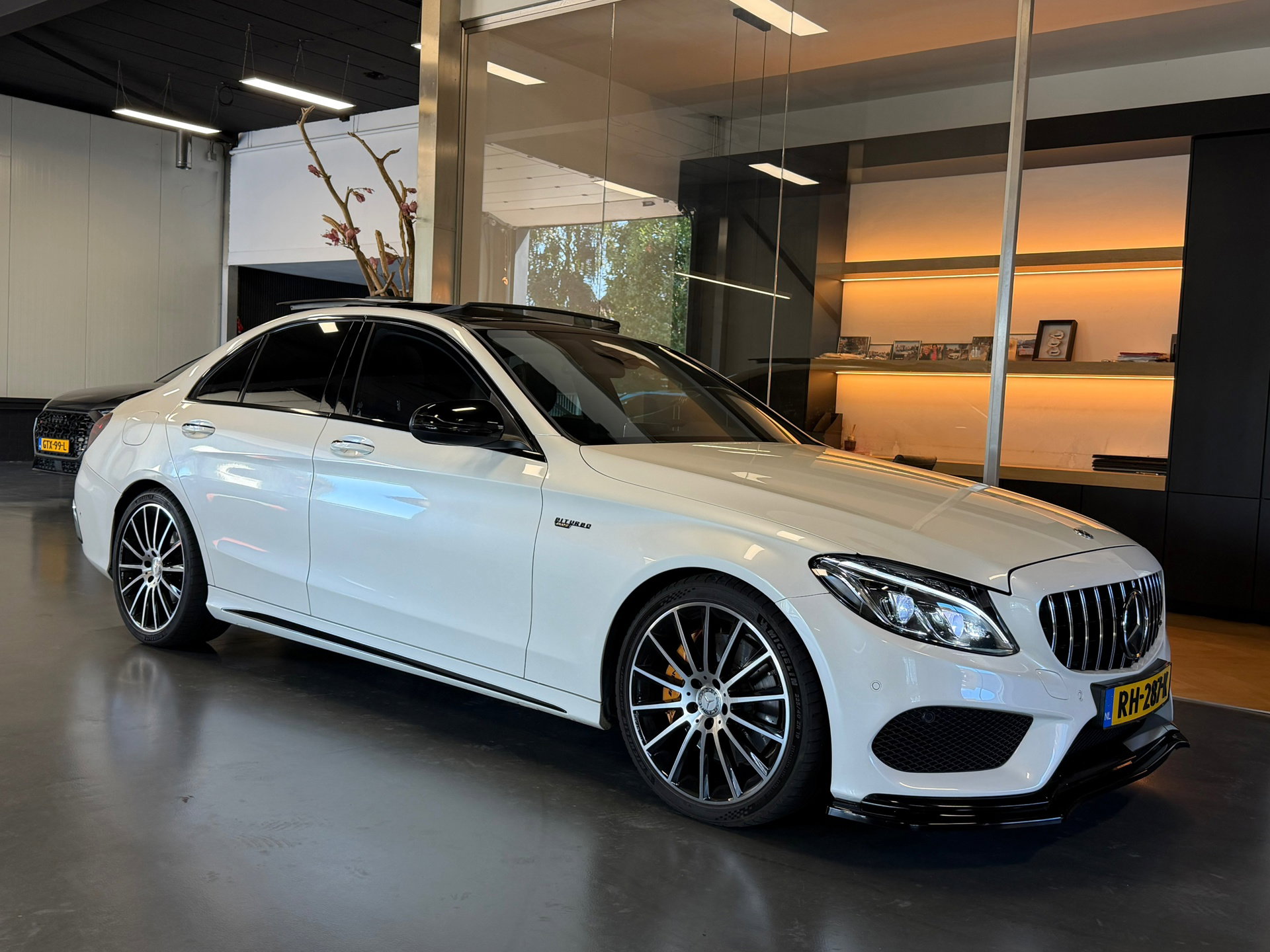 Foto van Mercedes-Benz C-Klasse