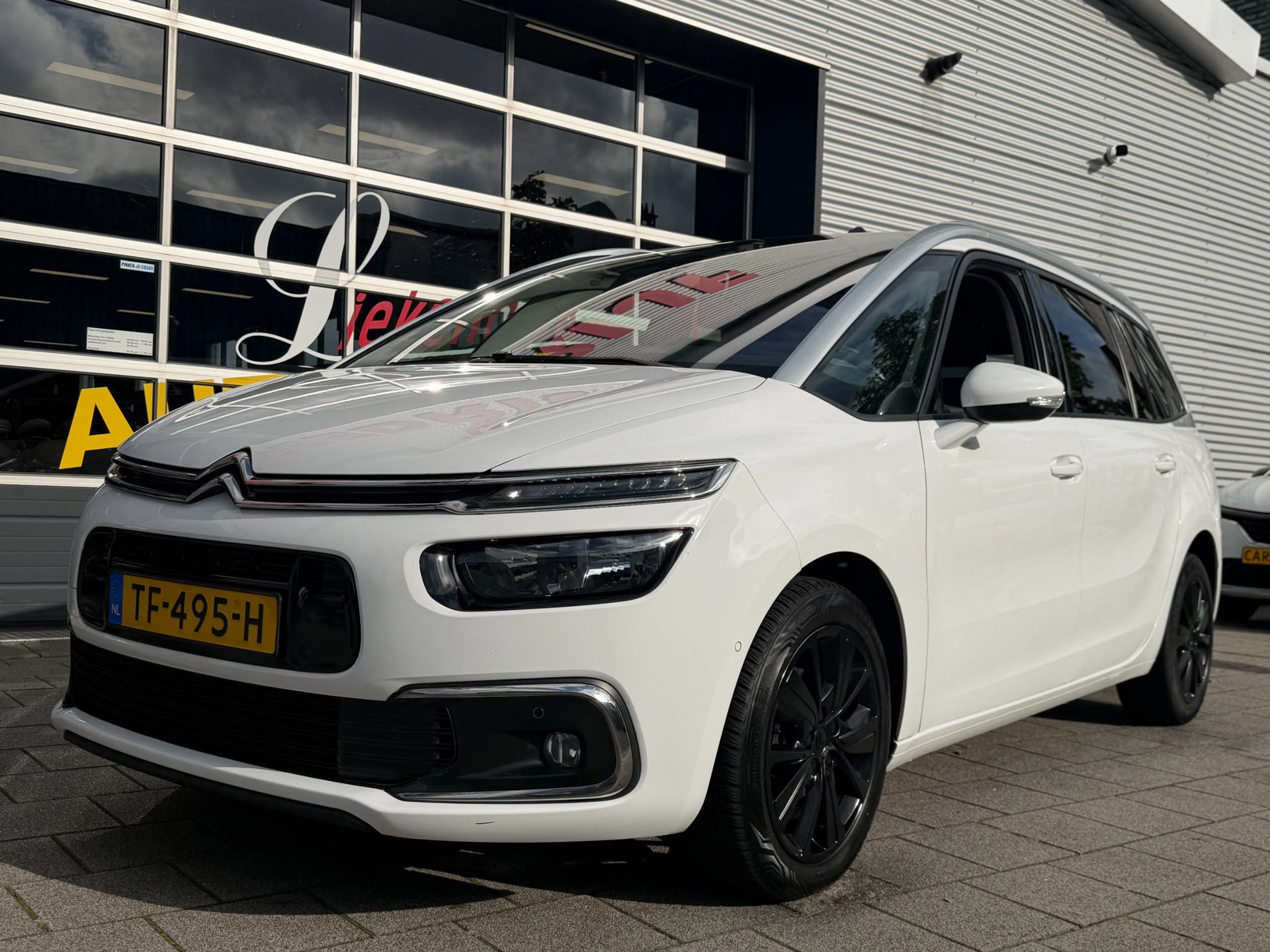 Foto van Citroën Grand C4 Spacetourer