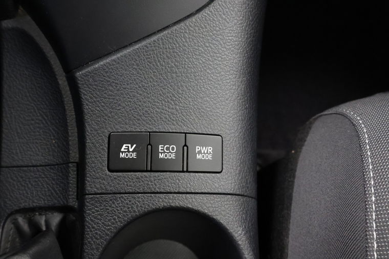 Toyota Auris Touring Sports