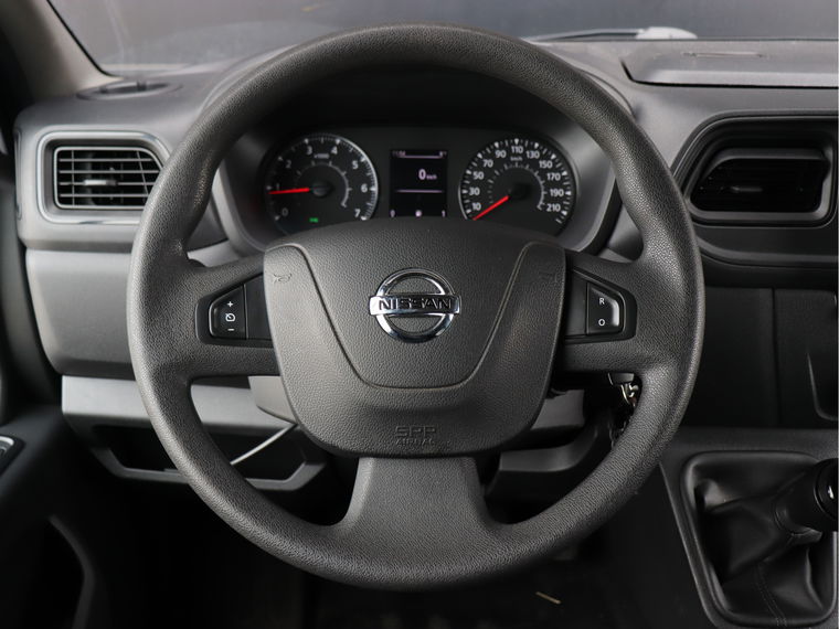 Nissan Interstar