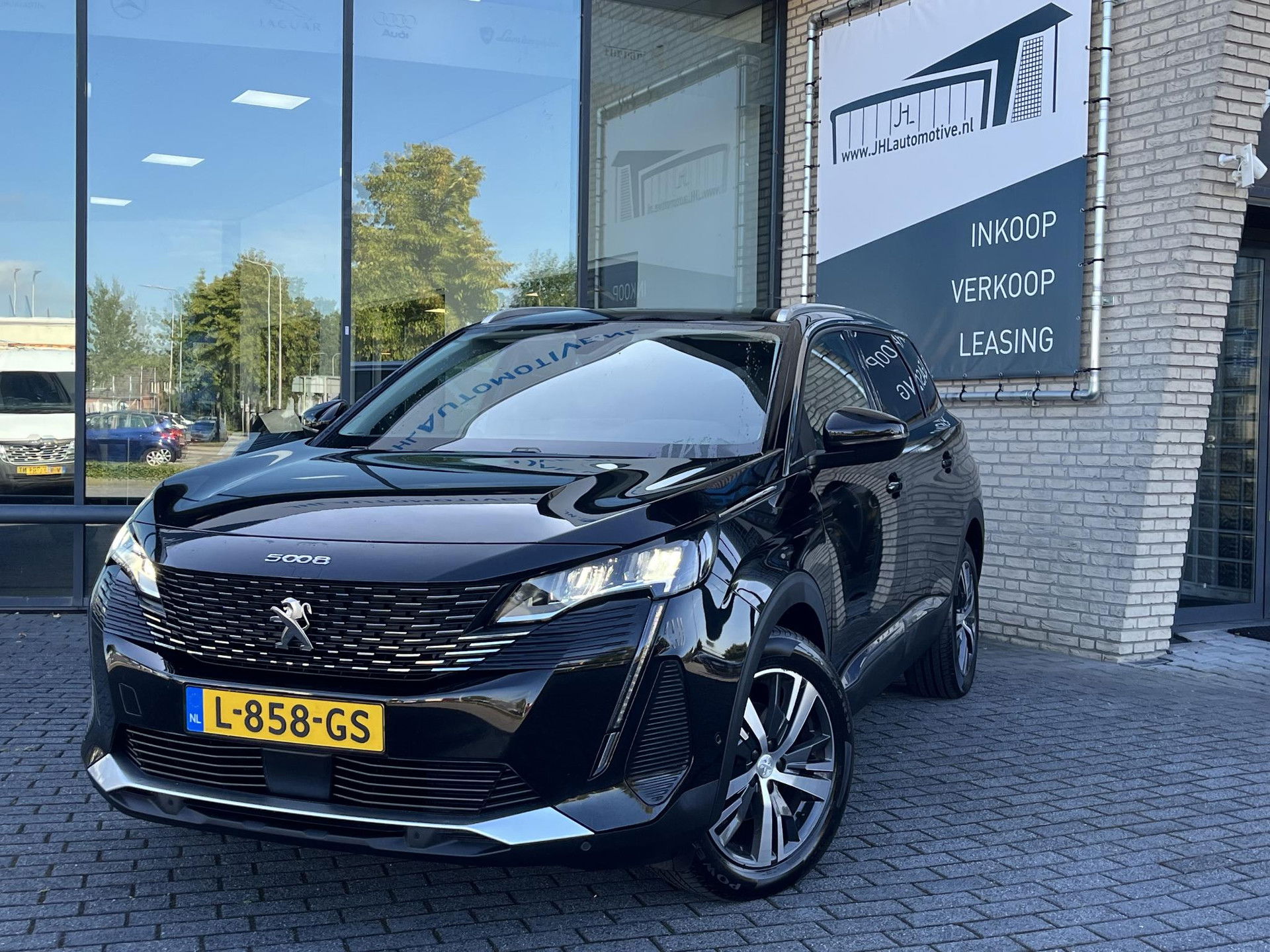 Foto van Peugeot 5008