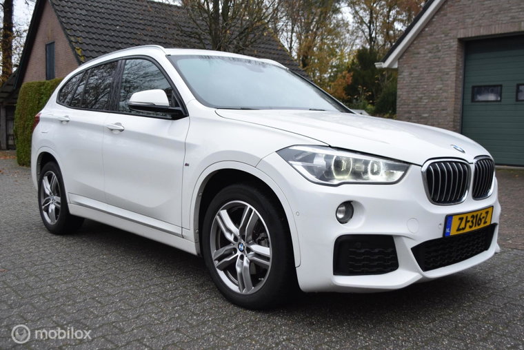 Foto van BMW X1