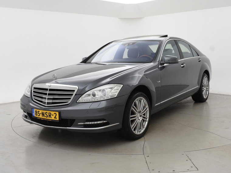 Mercedes-Benz S-Klasse foto 1