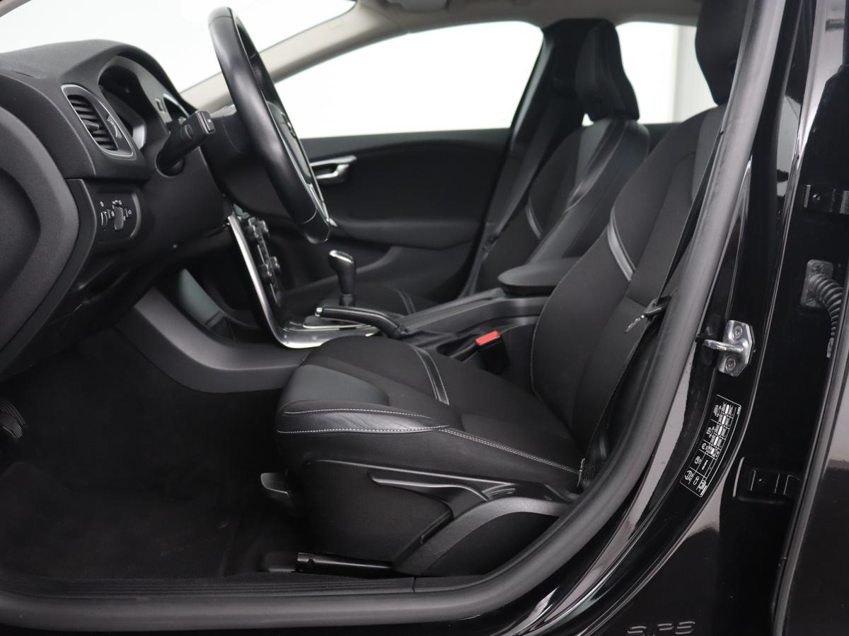 Volvo V40 - Stoelverwarming schakelaar V40