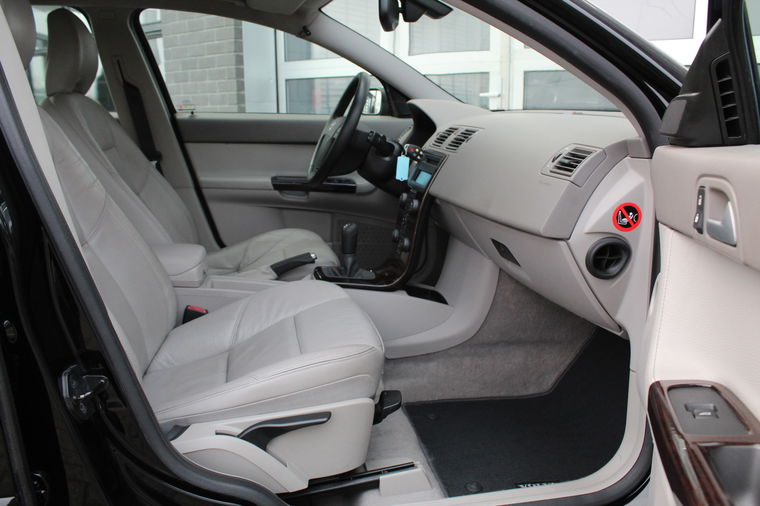 Volvo V50
