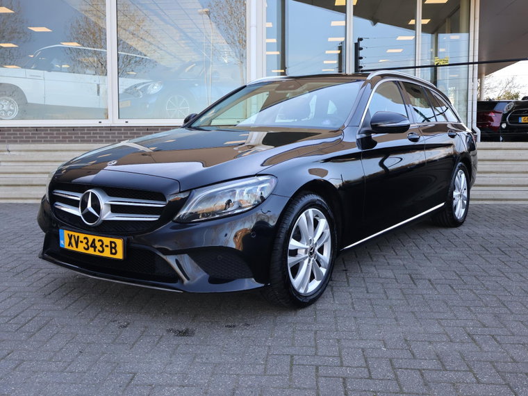 Mercedes-Benz C-Klasse foto 1