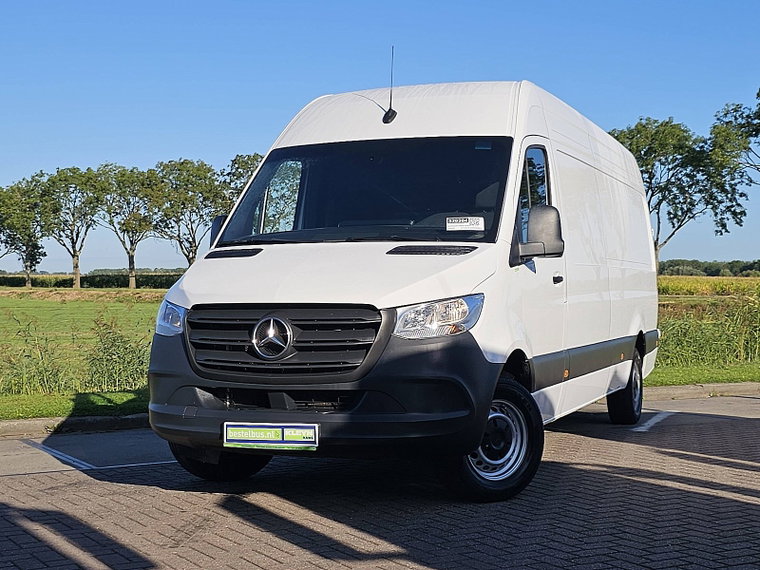 Foto van Mercedes-Benz Sprinter