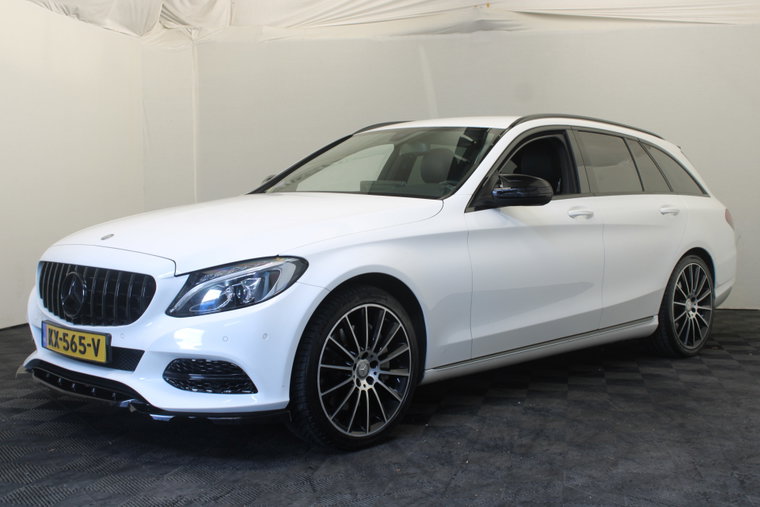 Mercedes-Benz C-Klasse foto 1