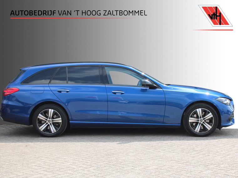 Mercedes-Benz C-Klasse foto 1