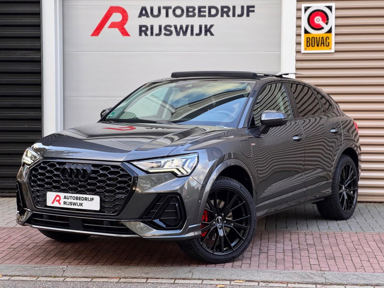Audi Q3 foto 1