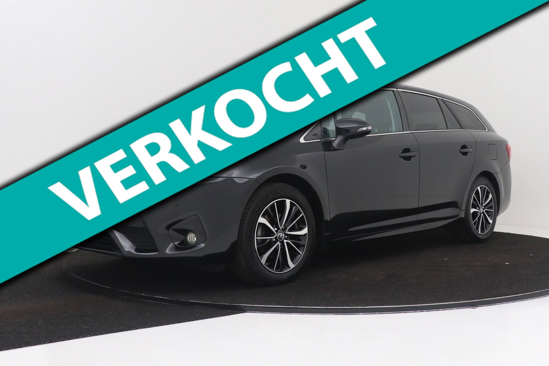 Foto van Toyota Avensis Touring Sports