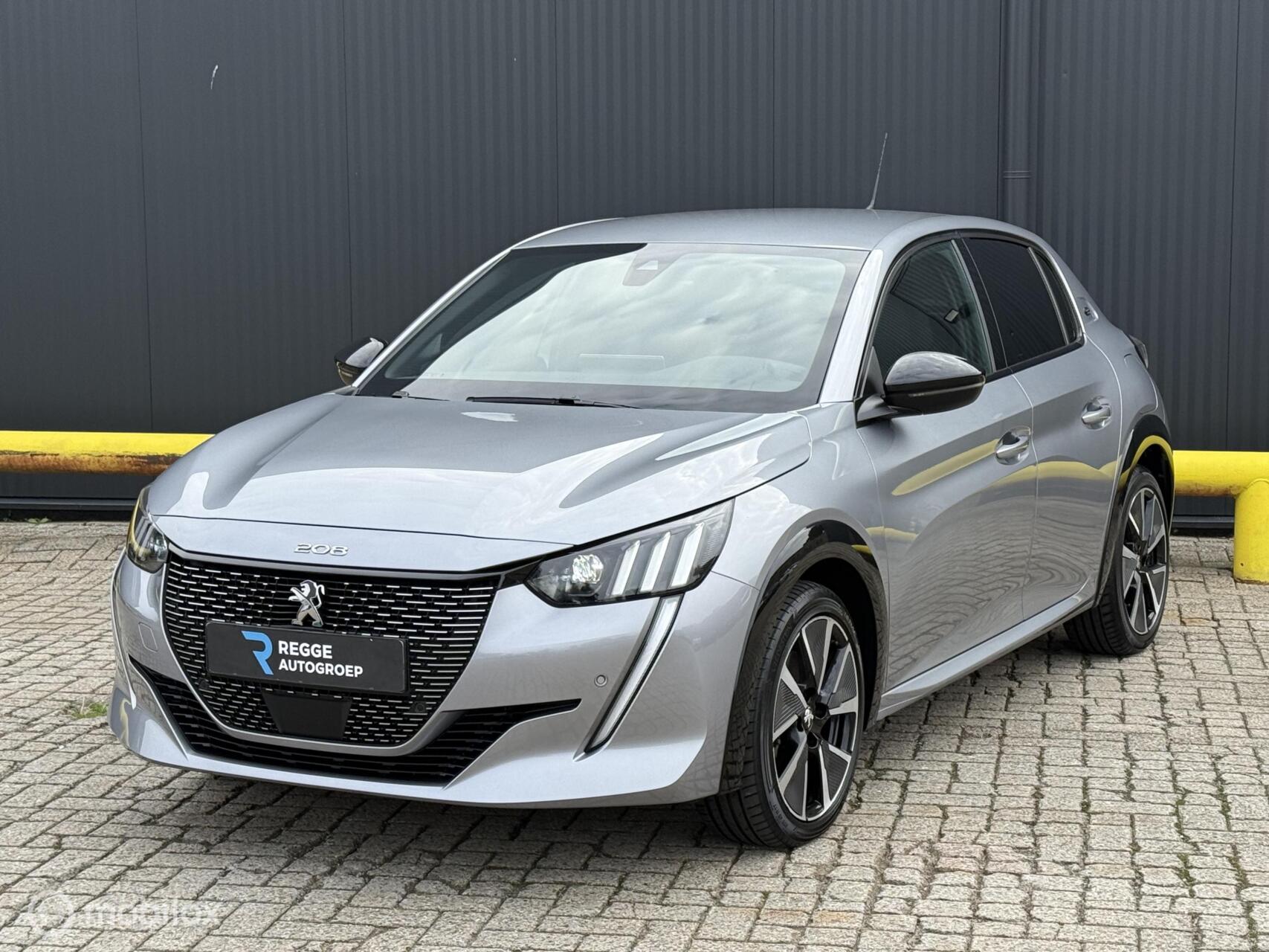 Foto van Peugeot e-208