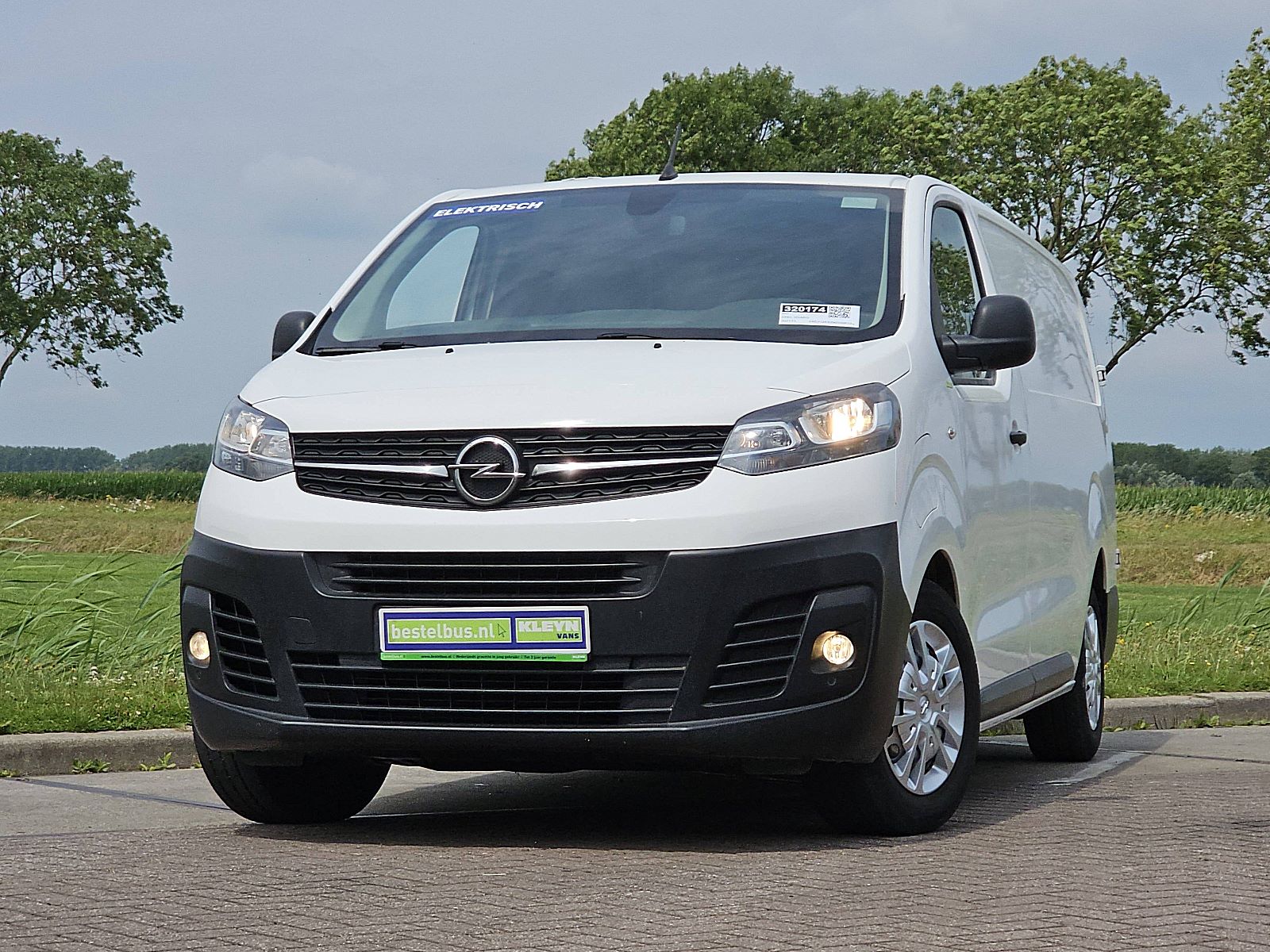 Foto van Opel Vivaro-e
