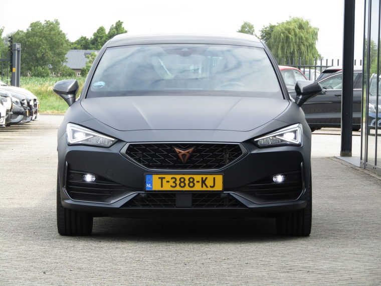 CUPRA Leon