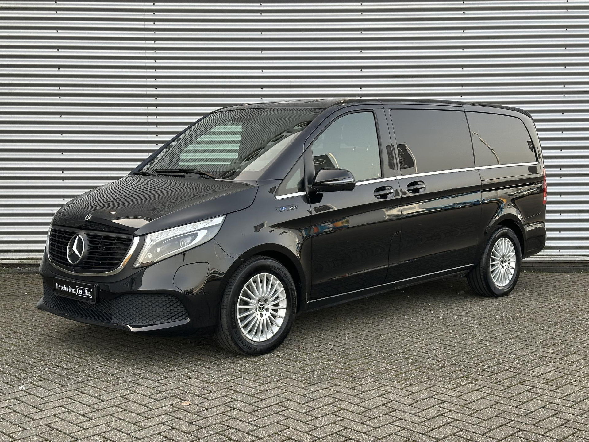 Foto van Mercedes-Benz EQV