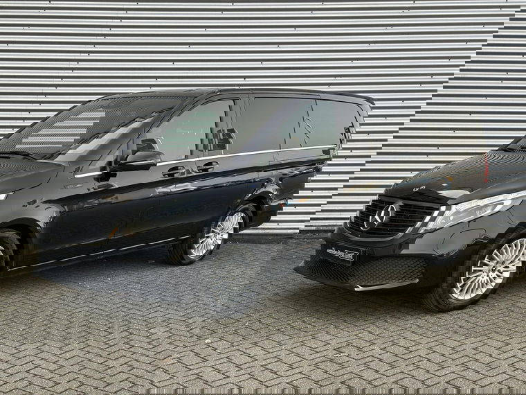 Foto van Mercedes-Benz EQV