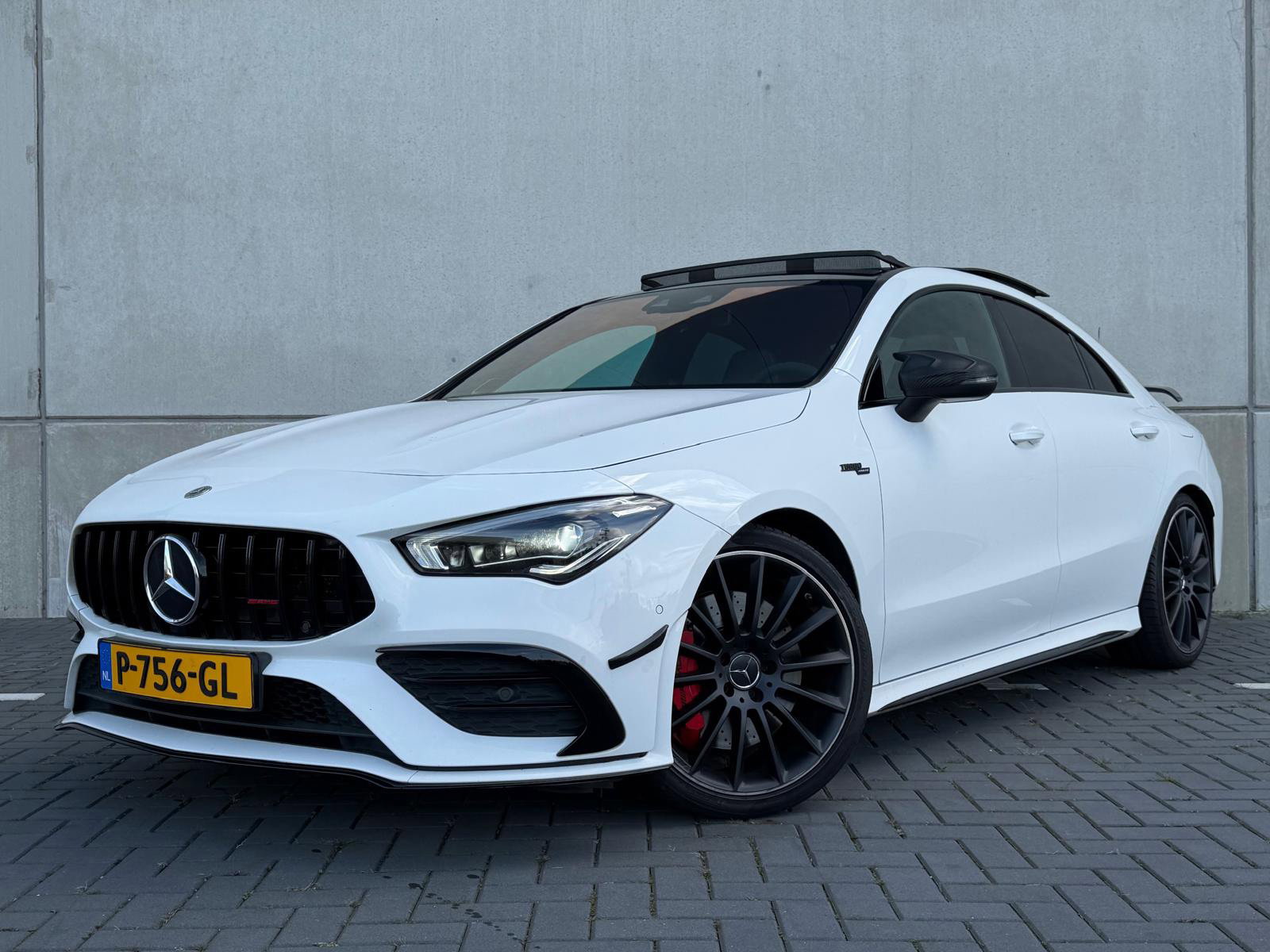 Foto van Mercedes-Benz CLA