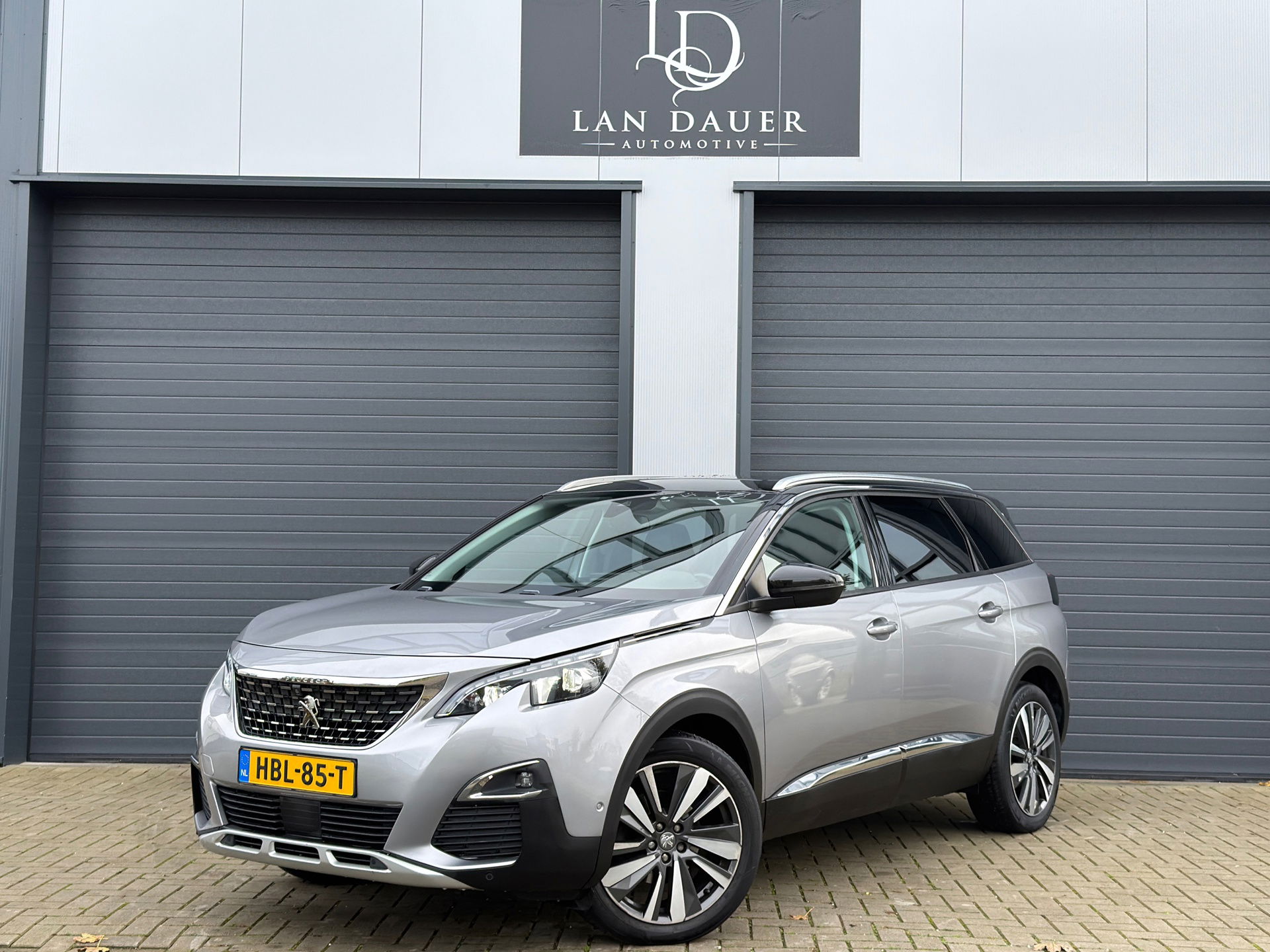 Foto van Peugeot 5008