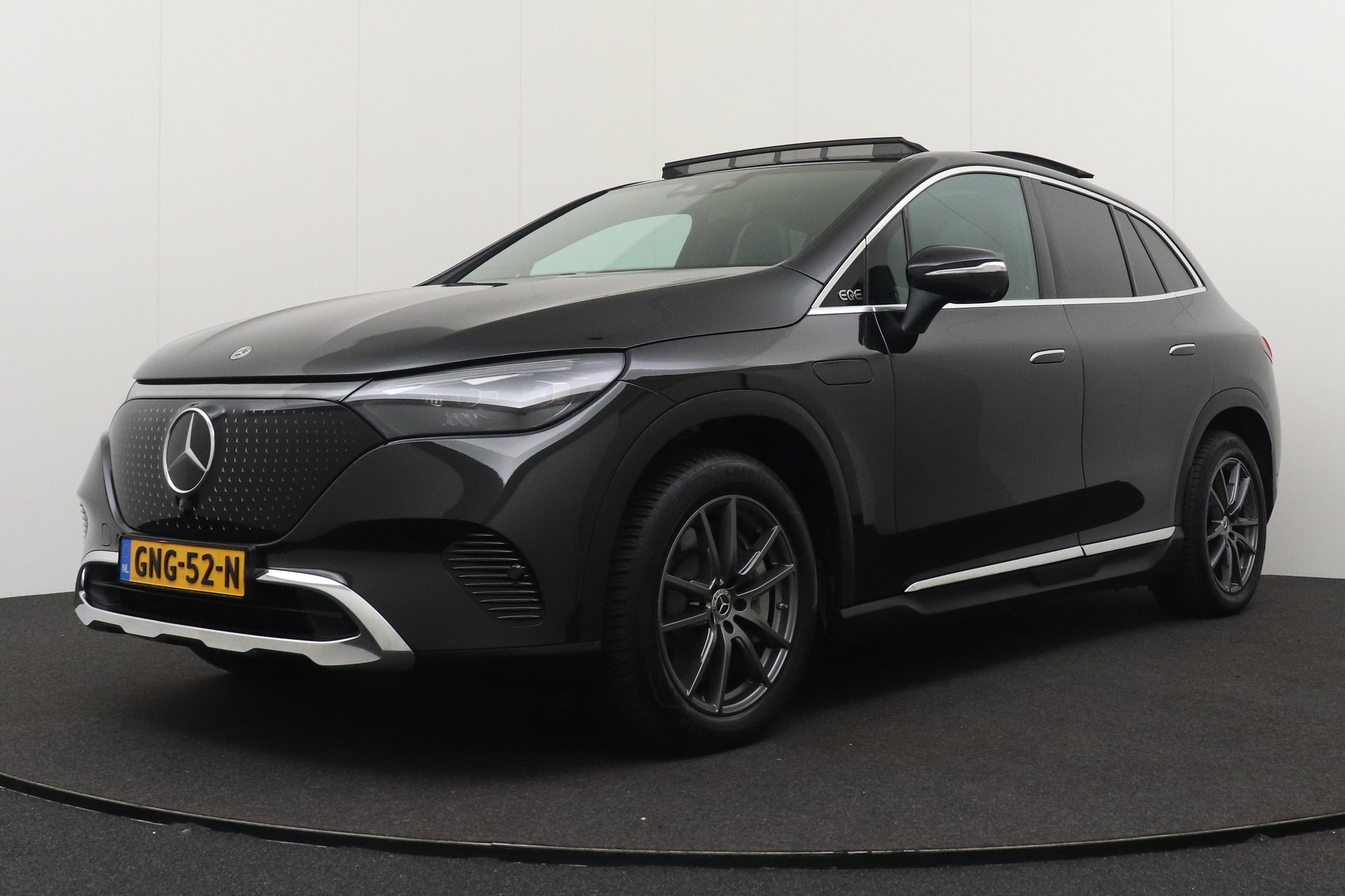 Foto van Mercedes-Benz EQE