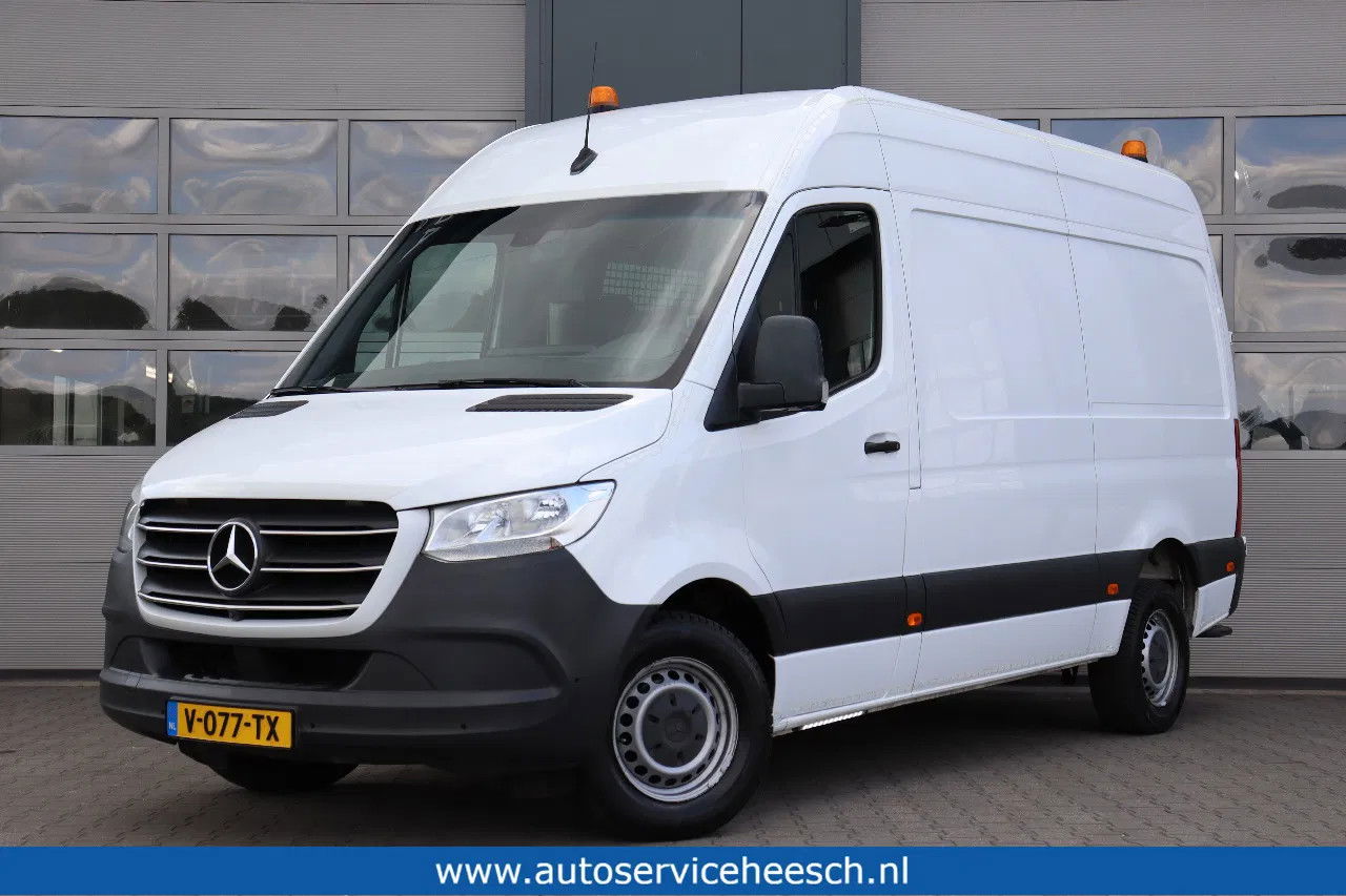 Foto van Mercedes-Benz Sprinter