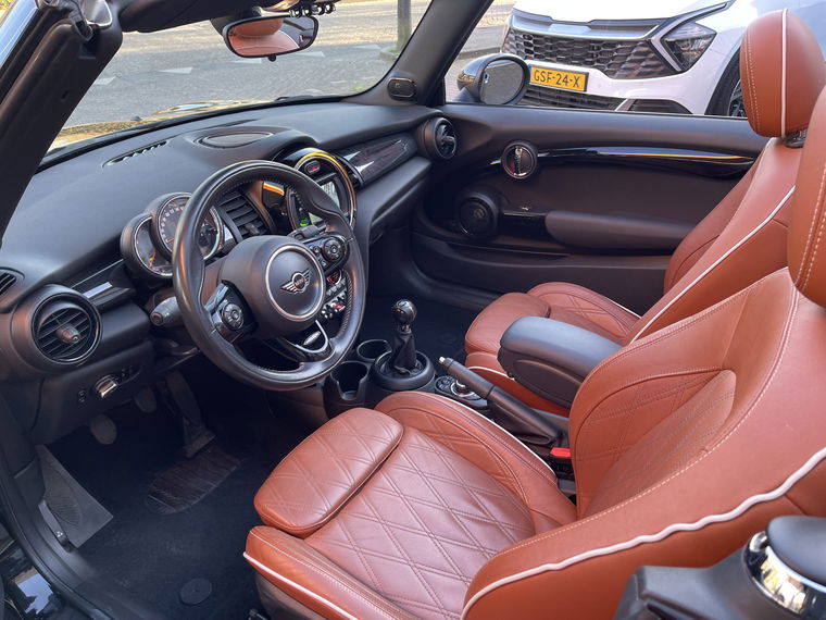 MINI Cabrio