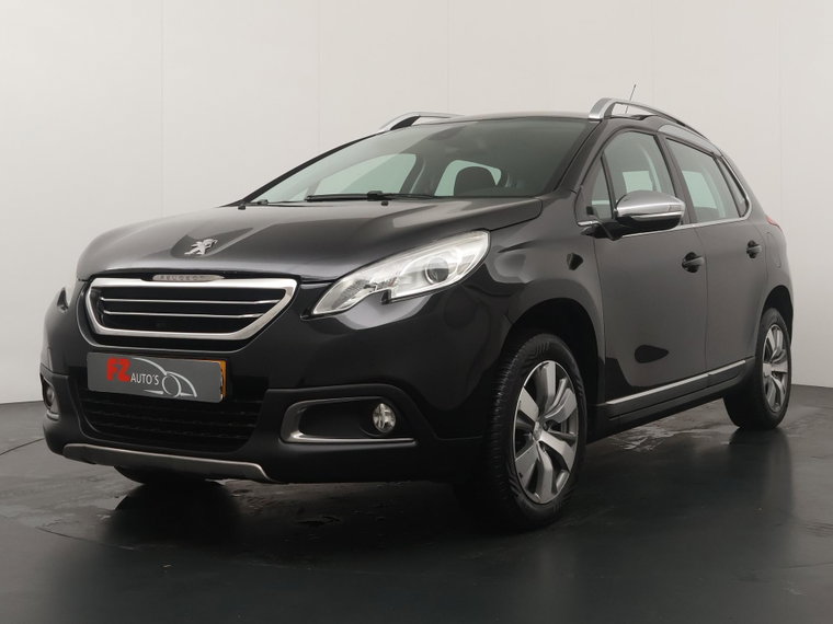 Peugeot 2008 foto 1