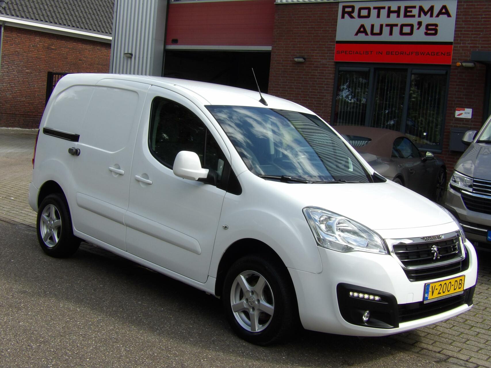 Foto van Peugeot Partner