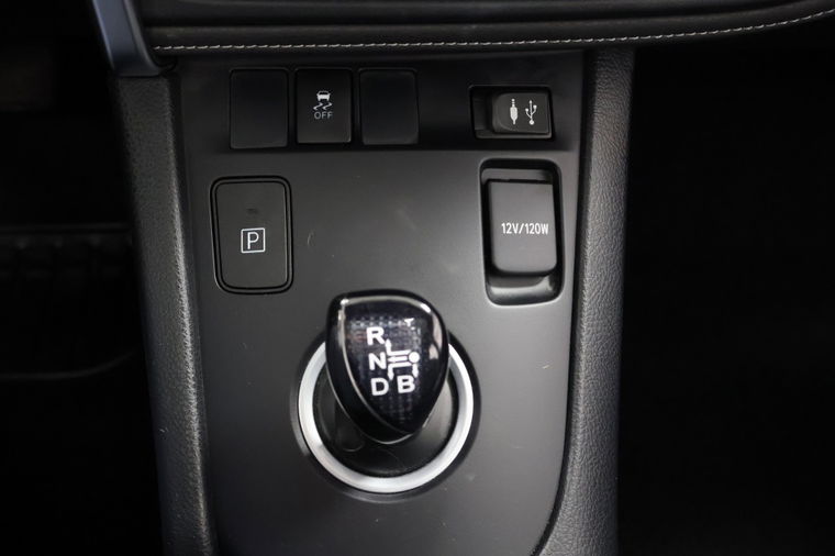Toyota Auris Touring Sports