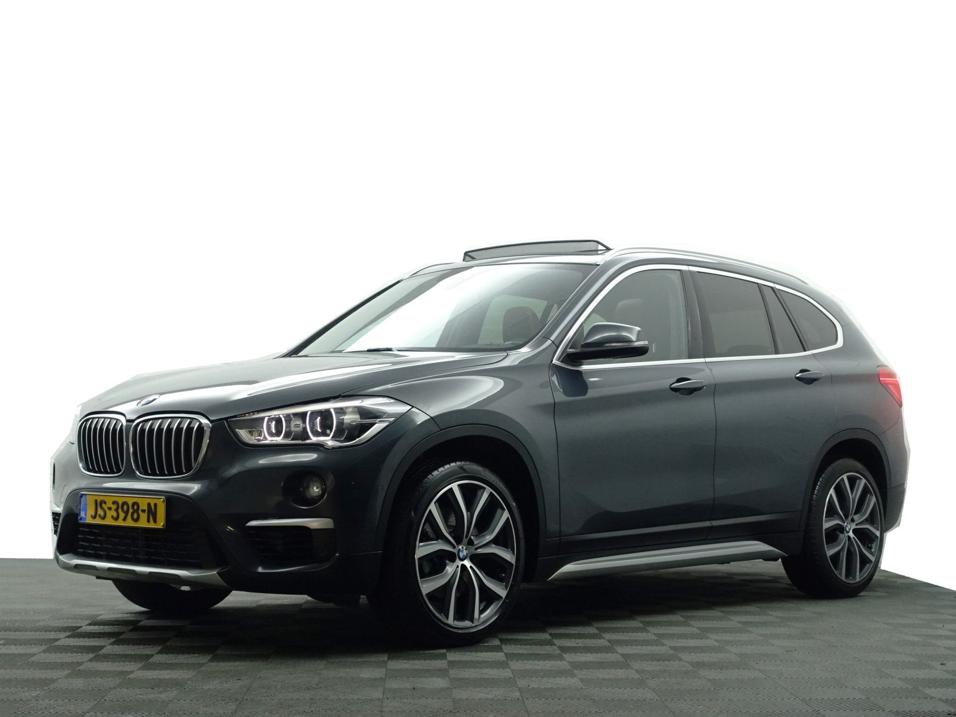 Foto van BMW X1