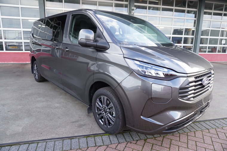 Ford Transit Custom foto 1